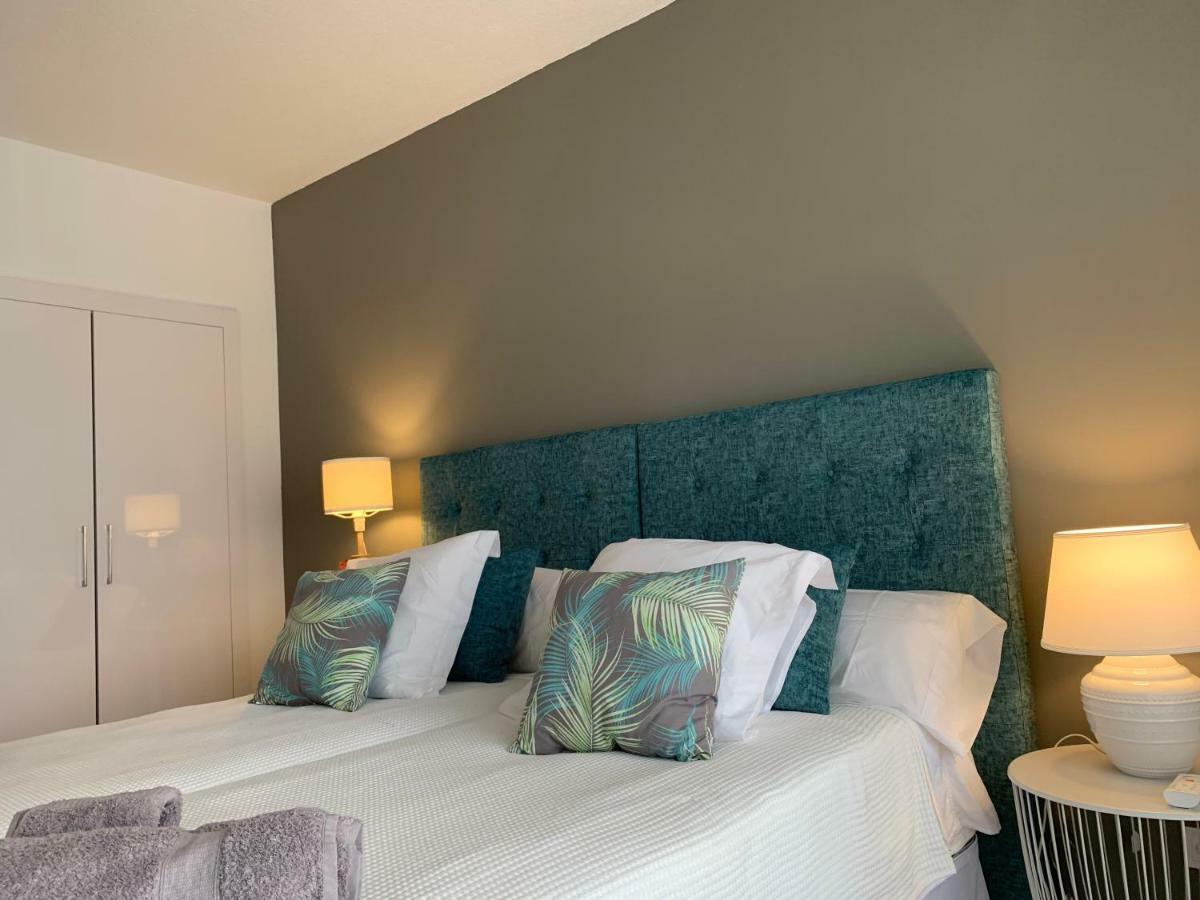 Nuevo Y Lujoso Apartamento En Marbella Centro A Pie De Playa 625 Екстер'єр фото